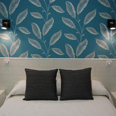 Hostal PETITE MAMAN Madrid Chambre photo
